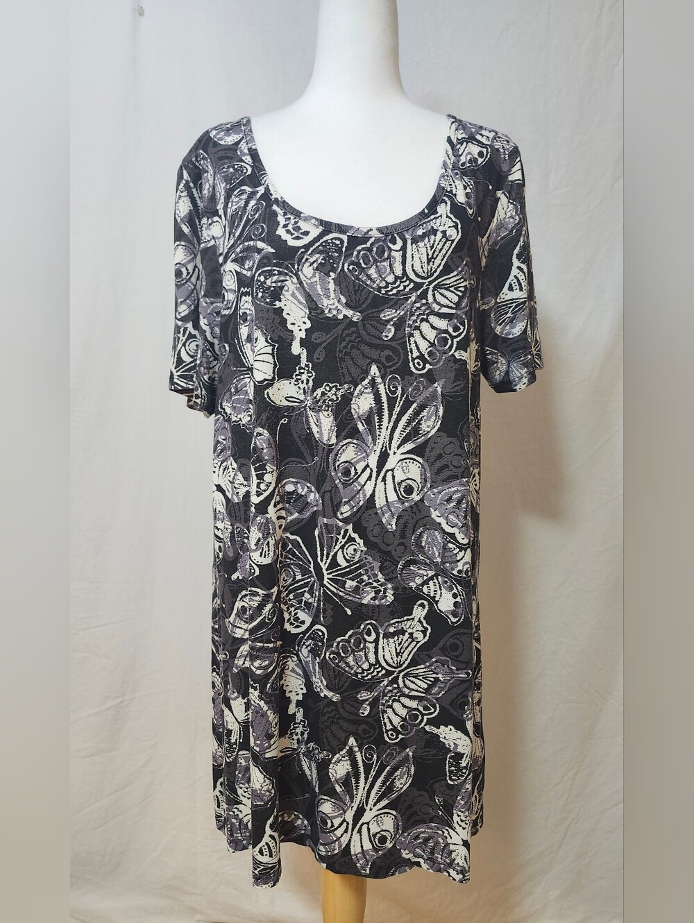 ONYX Black & White Butterfly Print Tunic Dress